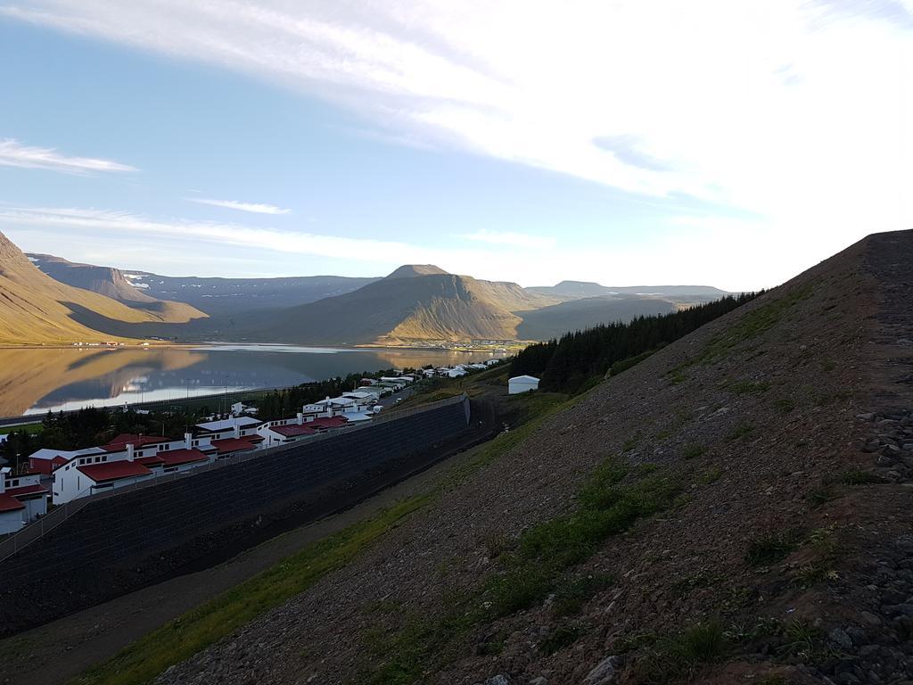 Sigurhaeth - Apartment With All Within Your Reach Isafjordur Exterior photo