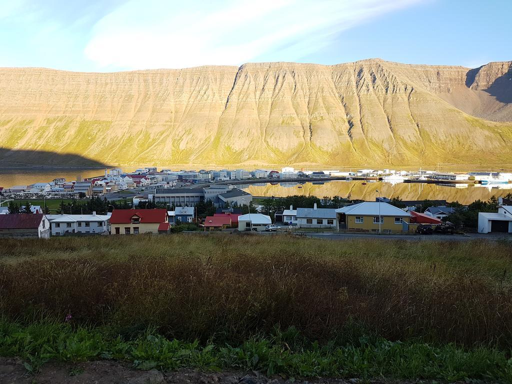 Sigurhaeth - Apartment With All Within Your Reach Isafjordur Exterior photo